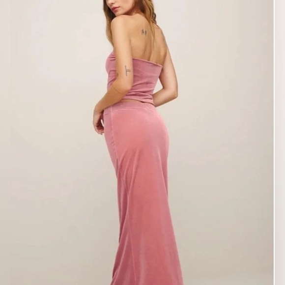 Reformation NEW Adalynn Knot Two Piece Light Pink Velvet Set Outfit Skirt Top M - Picture 6 of 10